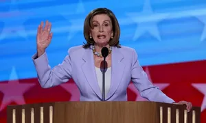Bà Pelosi đổ lỗi cho ông Biden về thất bại trong bầu cử tổng thống Bà Pelosi đổ lỗi cho ông Biden về thất bại trong bầu cử tổng thống