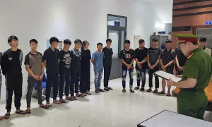 18 người ẩu đả khiến thiếu niên 17 tuổi tử vong 18 người ẩu đả khiến thiếu niên 17 tuổi tử vong
