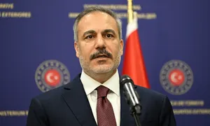 Thổ Nhĩ Kỳ đề nghị Nga, Iran không can thiệp khi ông Assad bị lật đổ Thổ Nhĩ Kỳ đề nghị Nga, Iran không can thiệp khi ông Assad bị lật đổ