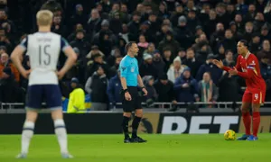 Cột mốc lịch sử của VAR trong trận Liverpool - Tottenham