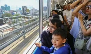 TP HCM tăng chuyến metro, xe buýt phục vụ người dân lễ 30/4 TP HCM tăng chuyến metro, xe buýt phục vụ người dân lễ 30/4